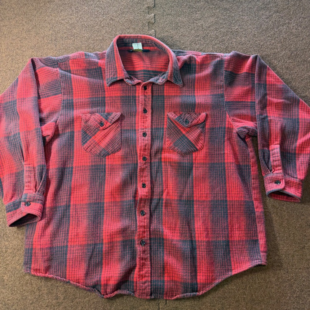 OshKosh Bgosh Mens XL Red Black Plaid Flannel Button Down Shirt‎ Cotton 156-1010